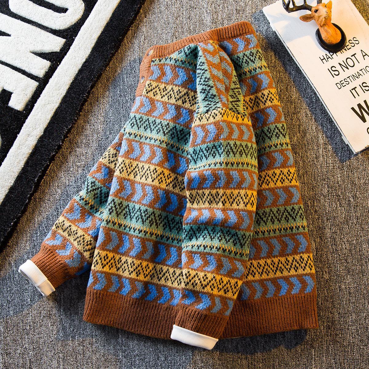 Pullover im Retro-Ethno-Stil für Herren, dicker Pullover mit Knöpfen