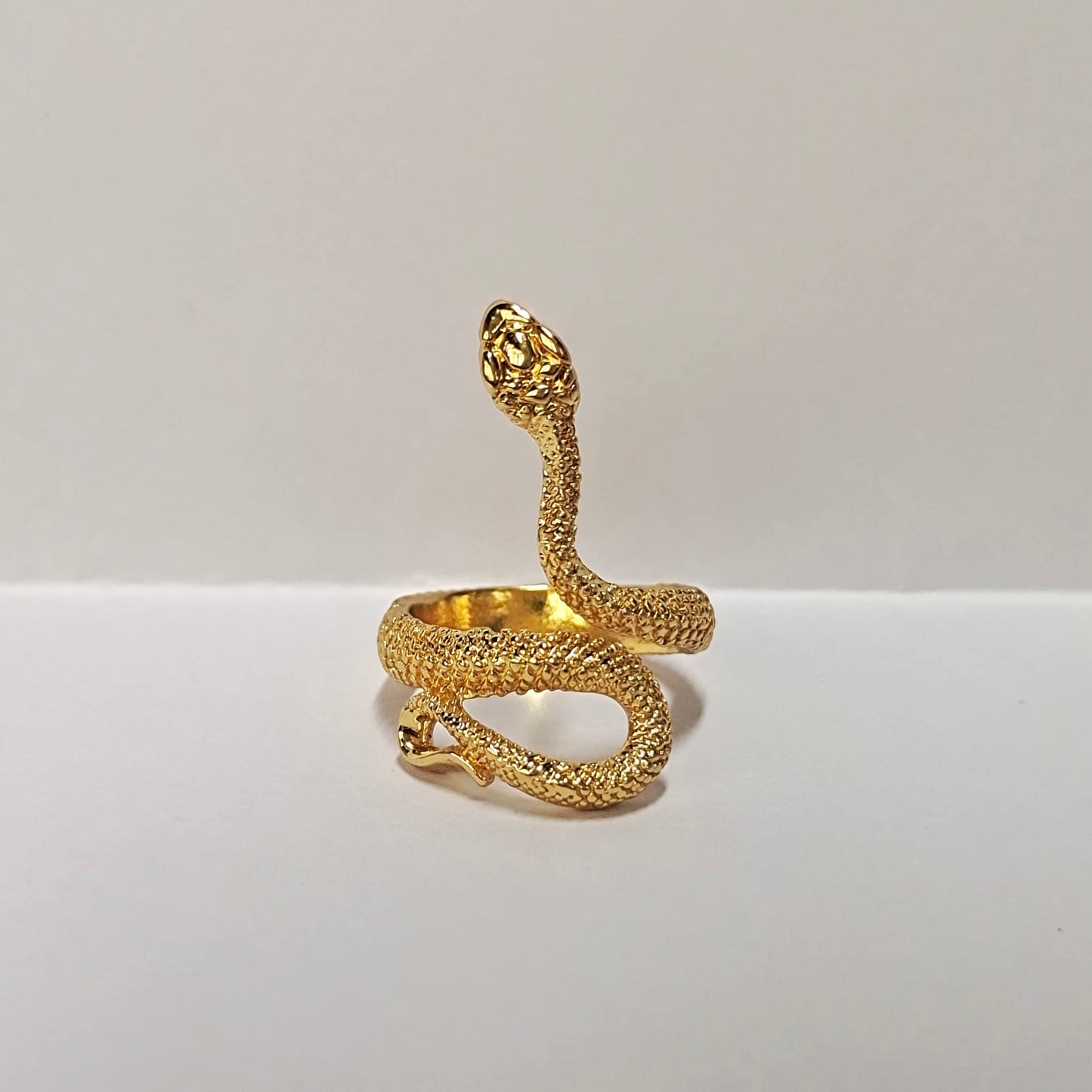 HIIXHC Snake Rings Gold for Women Adjustable Snake Stackable Rings Gothnic Jewelry Snake Rings for Men Adjustable Size (dark gold snake rings, Adjustable)