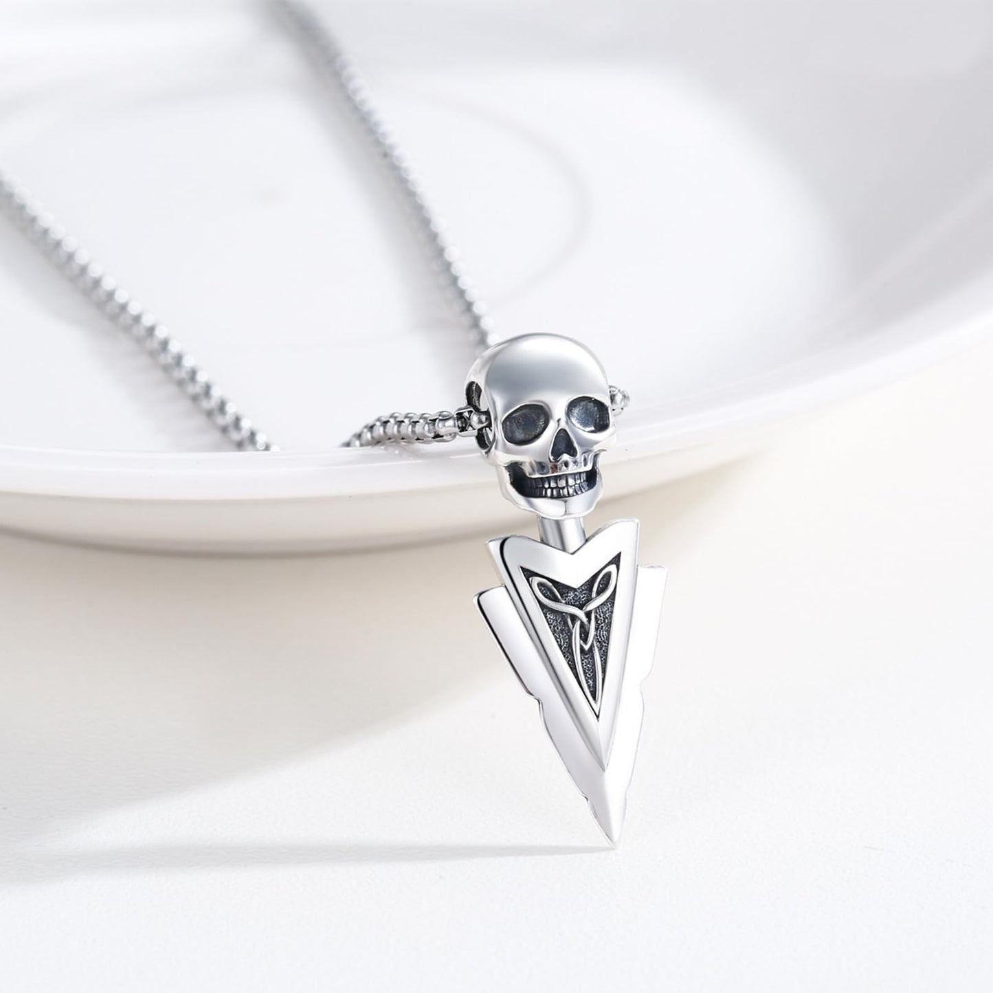 ZIPPICE Totenkopf Kette 925 Sterling Silber Totenkopf Pfeilspitze Halskette für Herren Halloween Totenkopf Anhänger Schädel Anhänger Goth Schmuck Schmuck Geschenke für Ehemann Herren Bruder