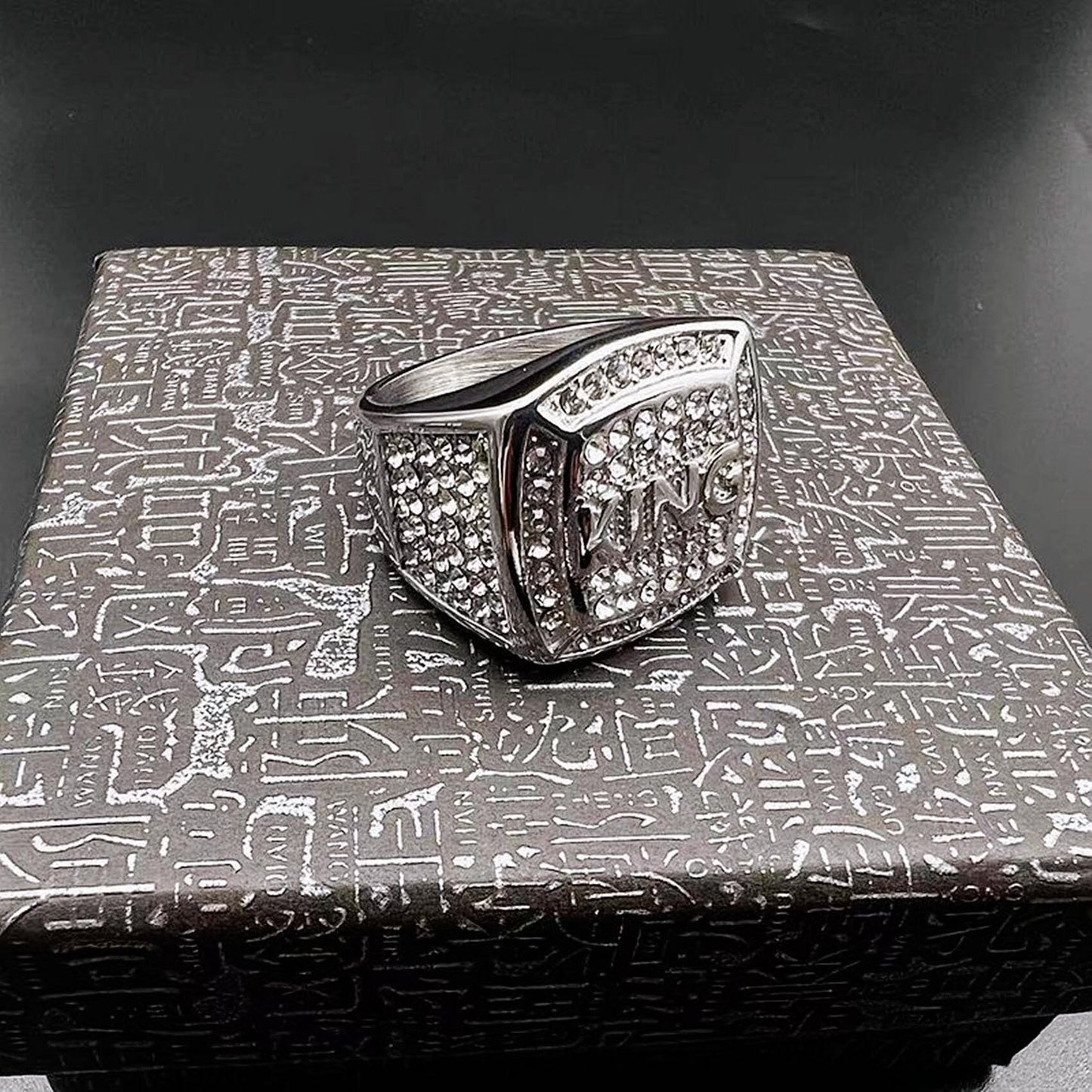 MIVEIVIA KING Ring ICED OUT Ring for men Wedding Rings for Men Letter Square ring Hip Hop ring Radiant Rings Bling Iced Out Jewelry Punk Ring Club ring Heavy Metal ring Party (Silver, 7)