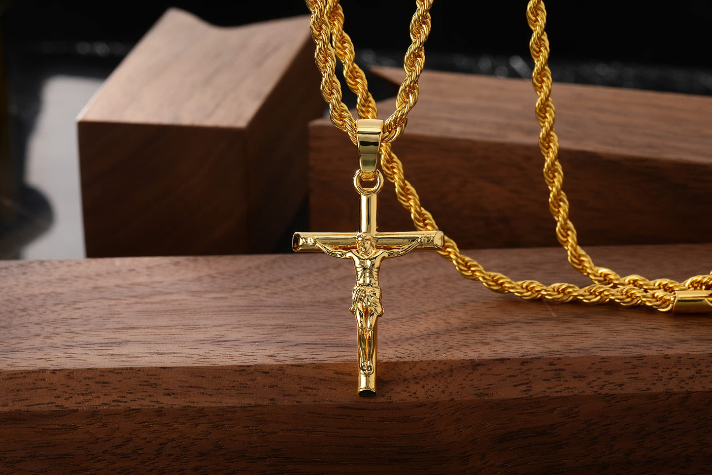 HELLOICE Crucifix Cross Necklace 18K Gold Plated Cross Pendant with 3mm 22" Rope Chain for Men Women (Crucifix Cross)