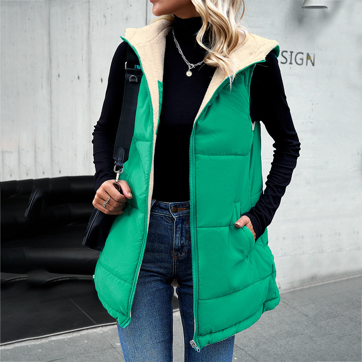 Winterweste Damen Lockere Pendeljacke Mittellange Kapuzenjacke Aus Baumwolle Mit Taschen Mode Warmer Reißverschluss Flauschiger Mantel Outdoor-Kleidung