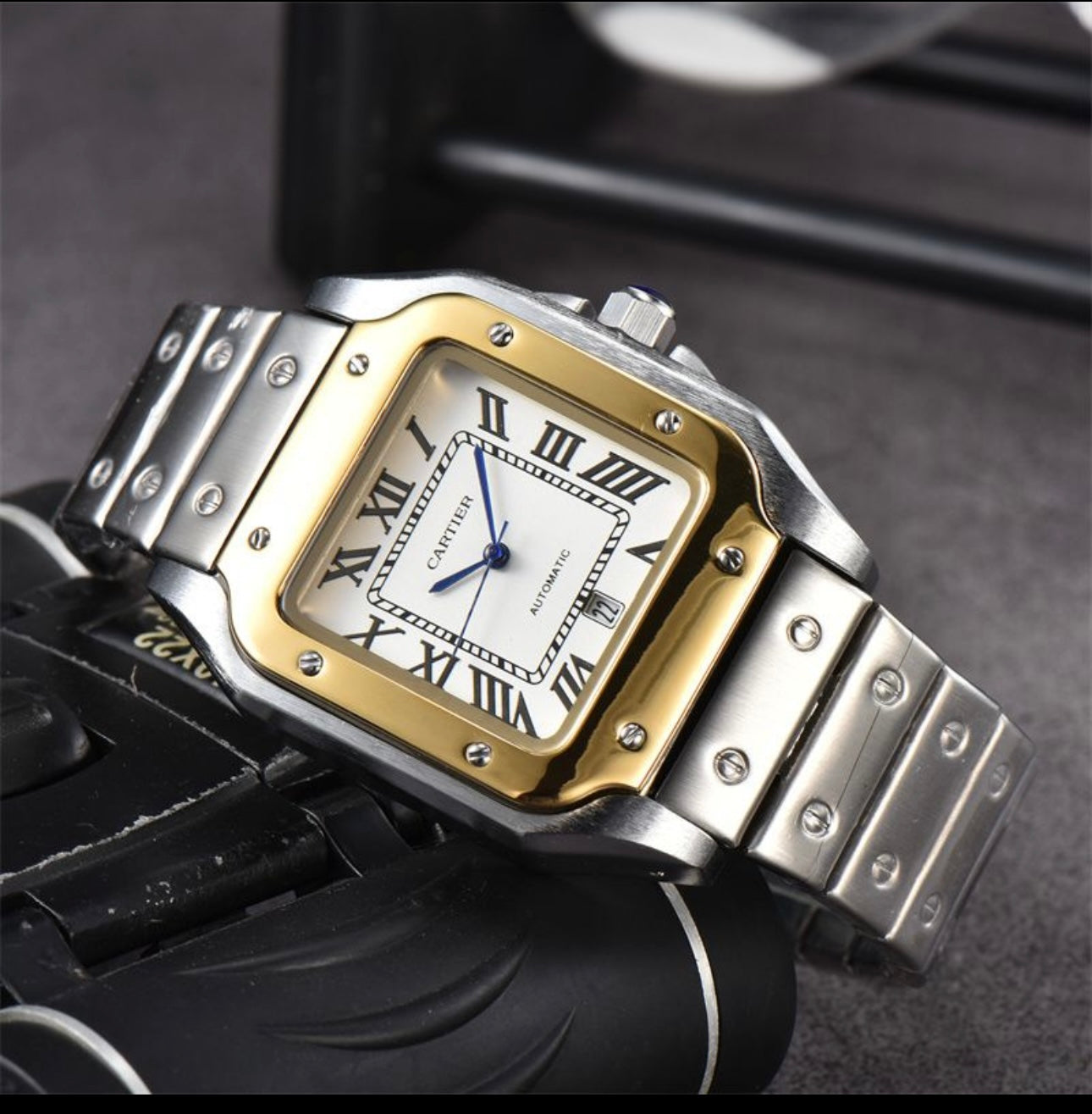 Cartier Uhr. Hochwertige Herrenuhr