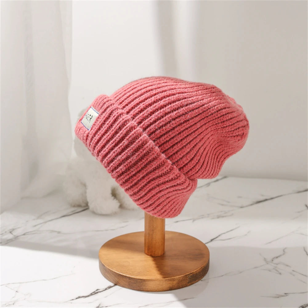 Loose Big Head Knitted Hat Women's Warm Wool Hat Satin Outdoor Autumn and Winter Show Small Face Dome Hat Clothing Accessories