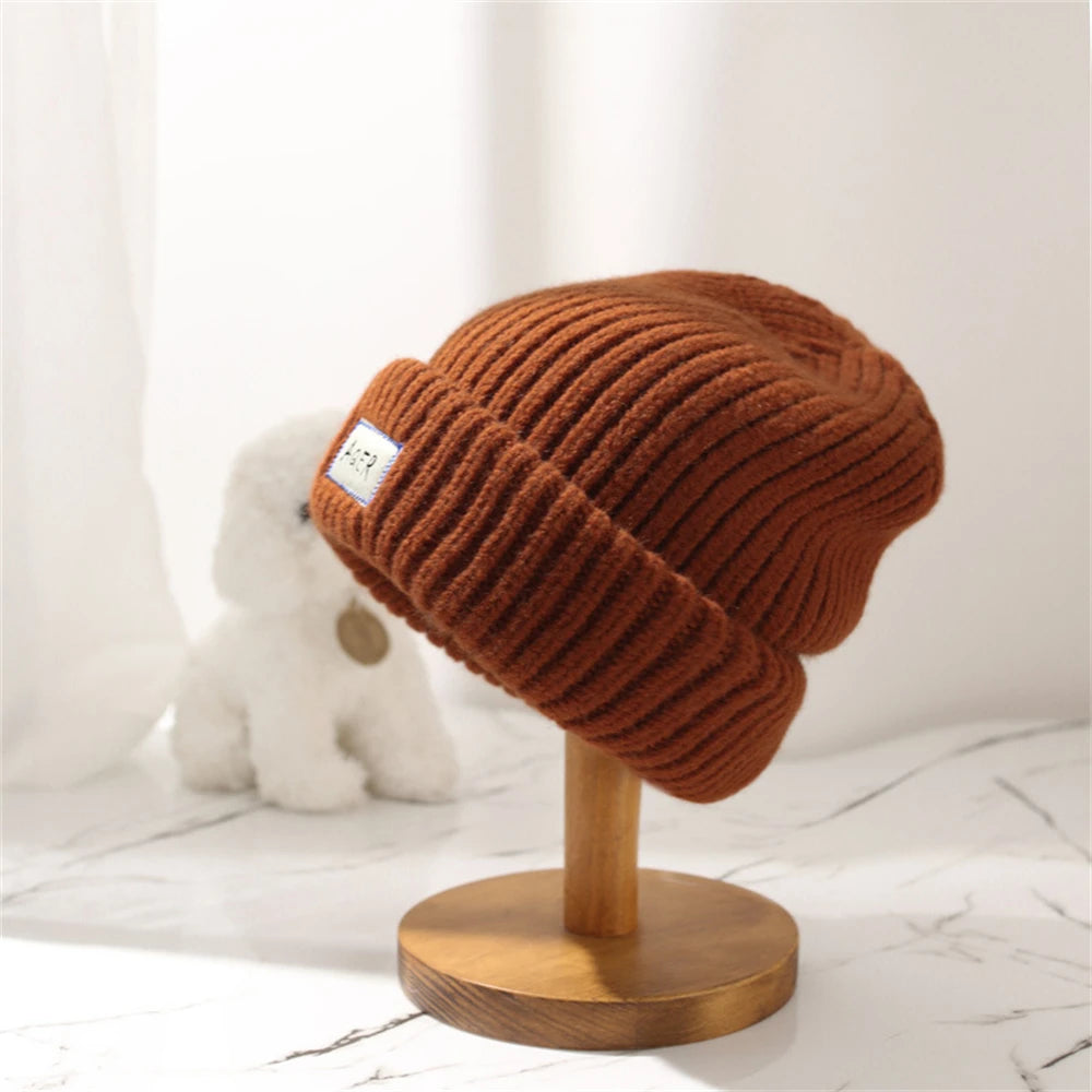 Loose Big Head Knitted Hat Women's Warm Wool Hat Satin Outdoor Autumn and Winter Show Small Face Dome Hat Clothing Accessories