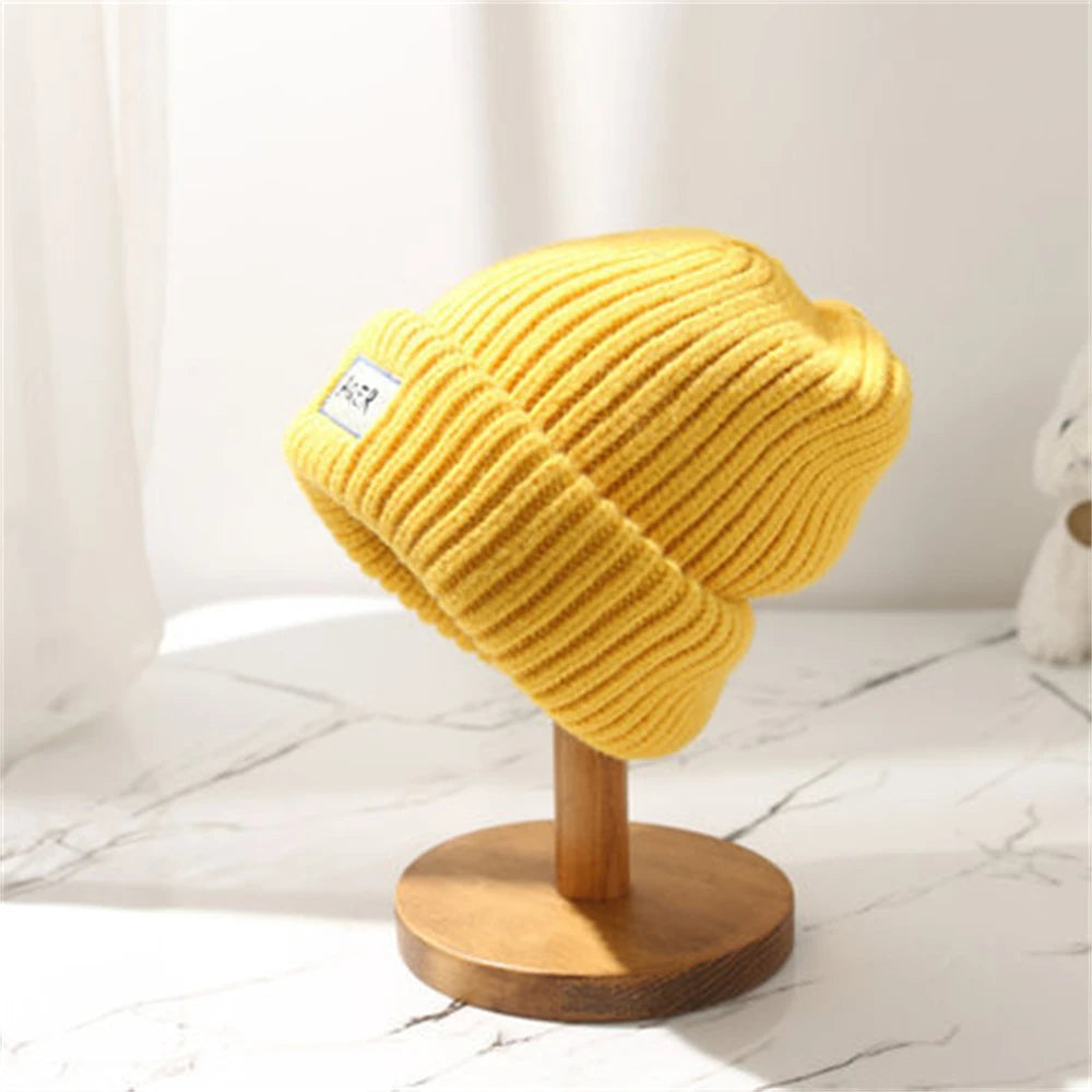 Loose Big Head Knitted Hat Women's Warm Wool Hat Satin Outdoor Autumn and Winter Show Small Face Dome Hat Clothing Accessories