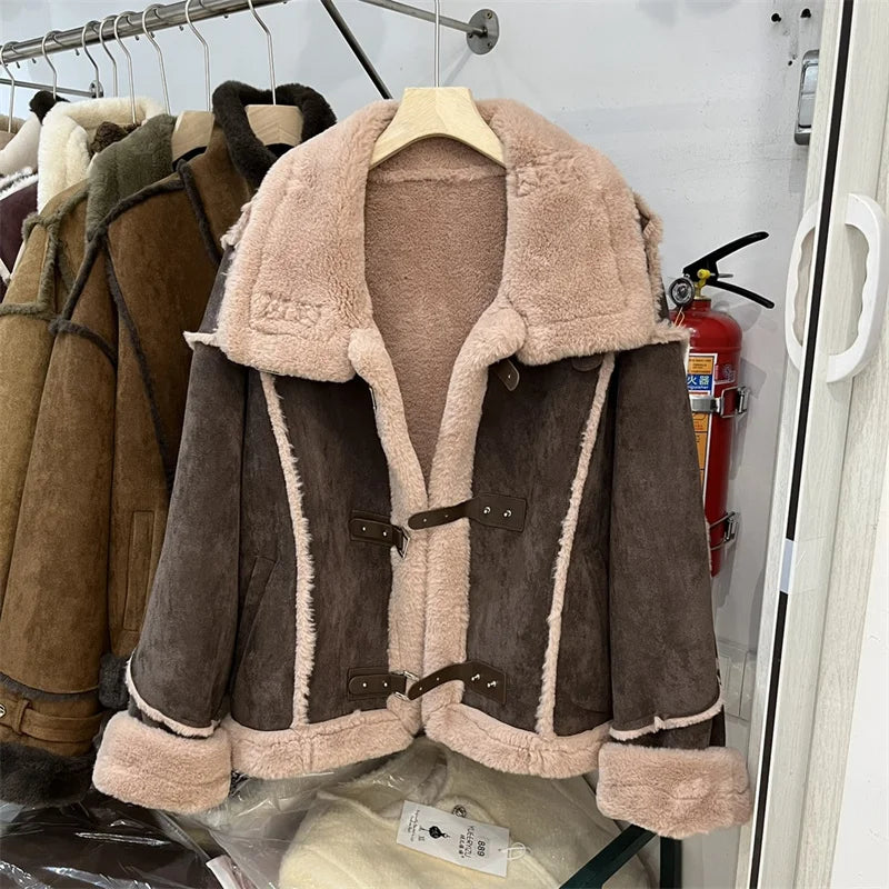 Faux Leather And Fur Integrated Lamb Fur Jacket For Women's 2024 New Winter Thickened Plush Retro Fashion Motorcycle Jacket JF85