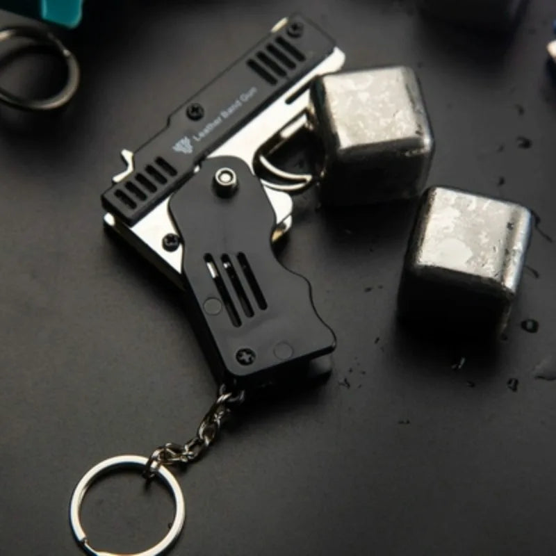 Quality Metal Model  Man Keychain Toy Gun Man Gifts Miniature Alloy Pistol Collection Toy Gift Pendant