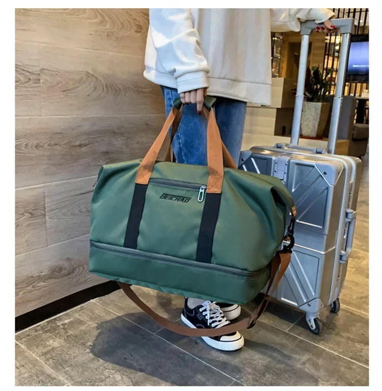 Fashion Gym Fitness Bags For Women Large Capacity Men's Sports bag Waterproof Weekend Voyage Female Messenger Bag Dry And Wet