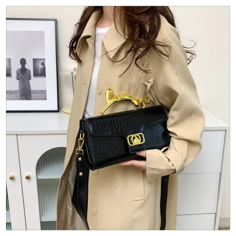 Women Luxury Brand Design Leather Bag 2024 New Ladies Metal Buckle Simple Fashion Shoulder Bag Party Oblique Bag