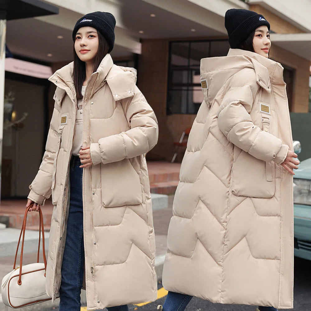 Winter2023 Lange Parkas Damen Daunenmantel Pufferjacke Leder Label Kapuze Große Tasche Polyester Stoff Baumwolle Schnee Outwear