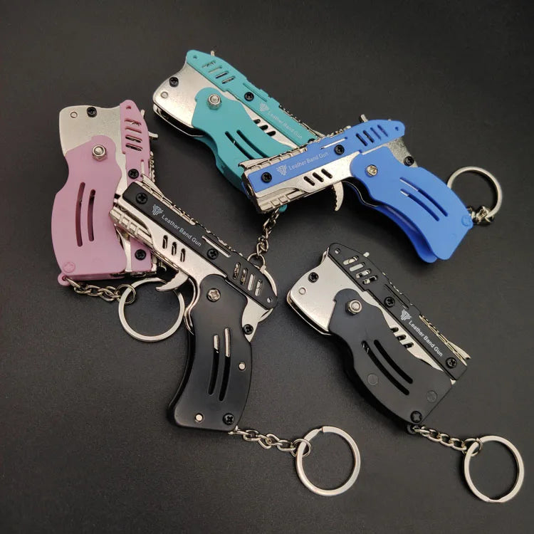 Quality Metal Model  Man Keychain Toy Gun Man Gifts Miniature Alloy Pistol Collection Toy Gift Pendant