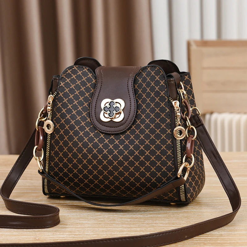 New Women Handbag Bag Luxury Design Bucket Shoulder Crossbody Bag Flip Check Print Large Capacity Single Shoulder Straddle Bag