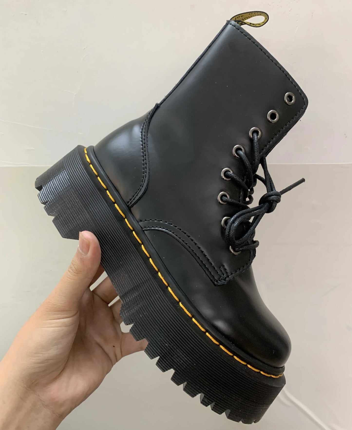 Original Women Platform Boots Leather Men Thick Sole Ankle Sexy Female Punk Motorcycle Shoes Combat Booties plus Size