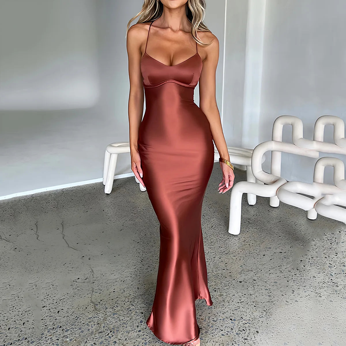 Summer Long Dress Women Evening Dresses Fashion Sexy Club Party Dresses Suspender Satin Dress Backless Strappy Waist Long Skirt