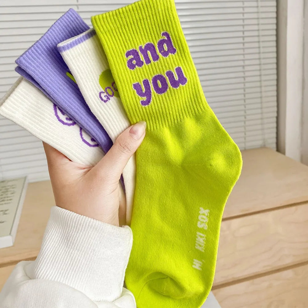 2/3/5 Pairs Women Socks Korean Style Color Letter Fashion Sports Socks Girls Breathable Middle Tube Casual Crew Socks Funny