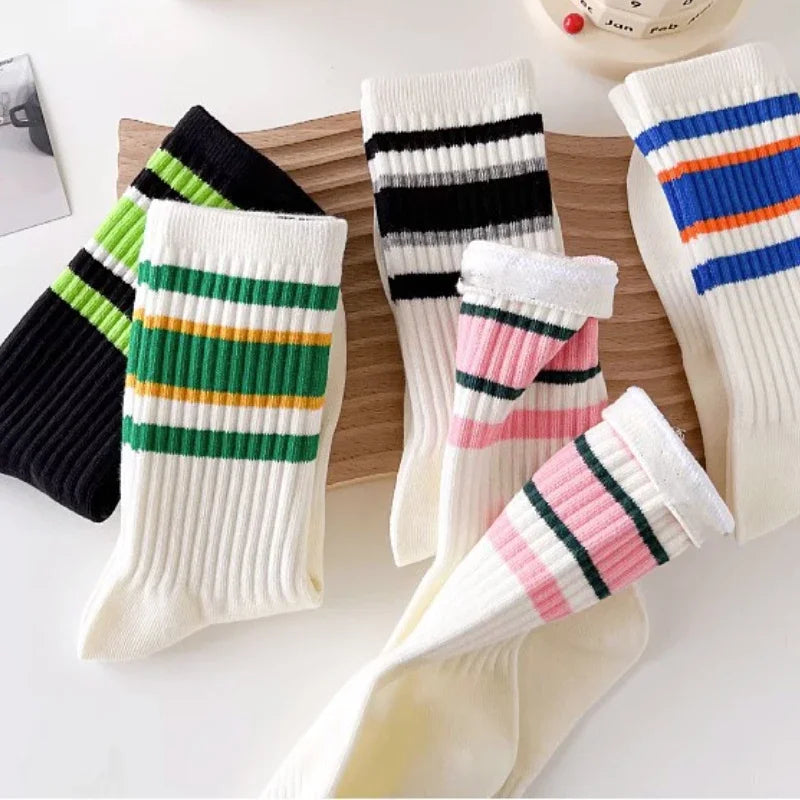 New Fashion Colorful Striped Sports Socks Women Fitness Cycling Running Socks Men Basketball Socks Student Couple Casual Socks