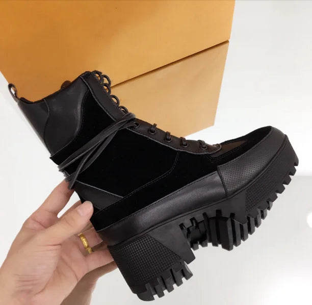 Classic Thick-Soled Lace-Up Motorcycle Boots Patchwork Fashion Women'S Ankle Boots Warm Square Heel Color Matching Shoes Woman